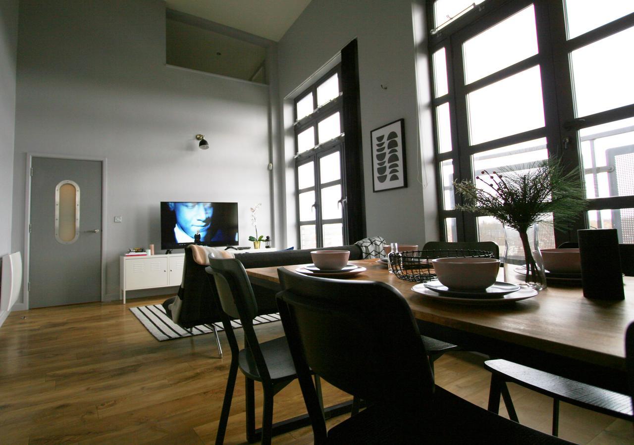 4B Loft Penthouse Industrial Decor With Canal & City Views Coventry Exteriör bild